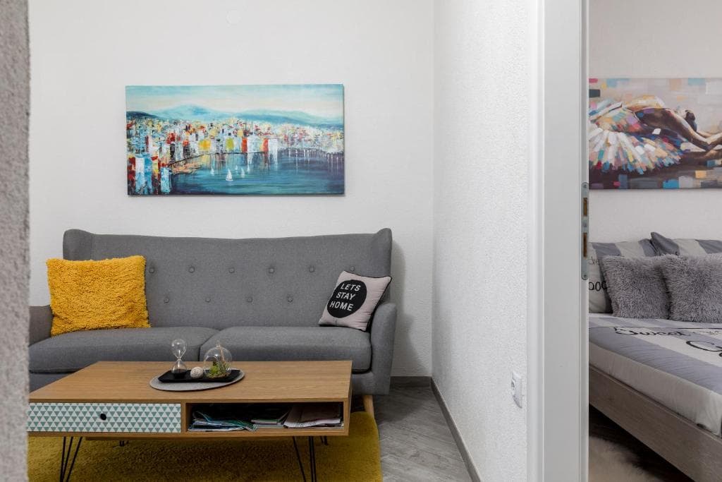 Two-Bedroom Apartment with Terrace & Sea View - photo 2