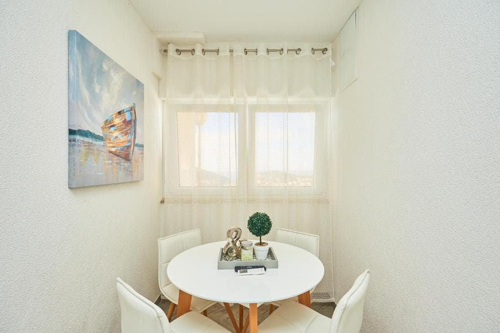 Two-Bedroom Apartment with Terrace & Sea View - photo 5